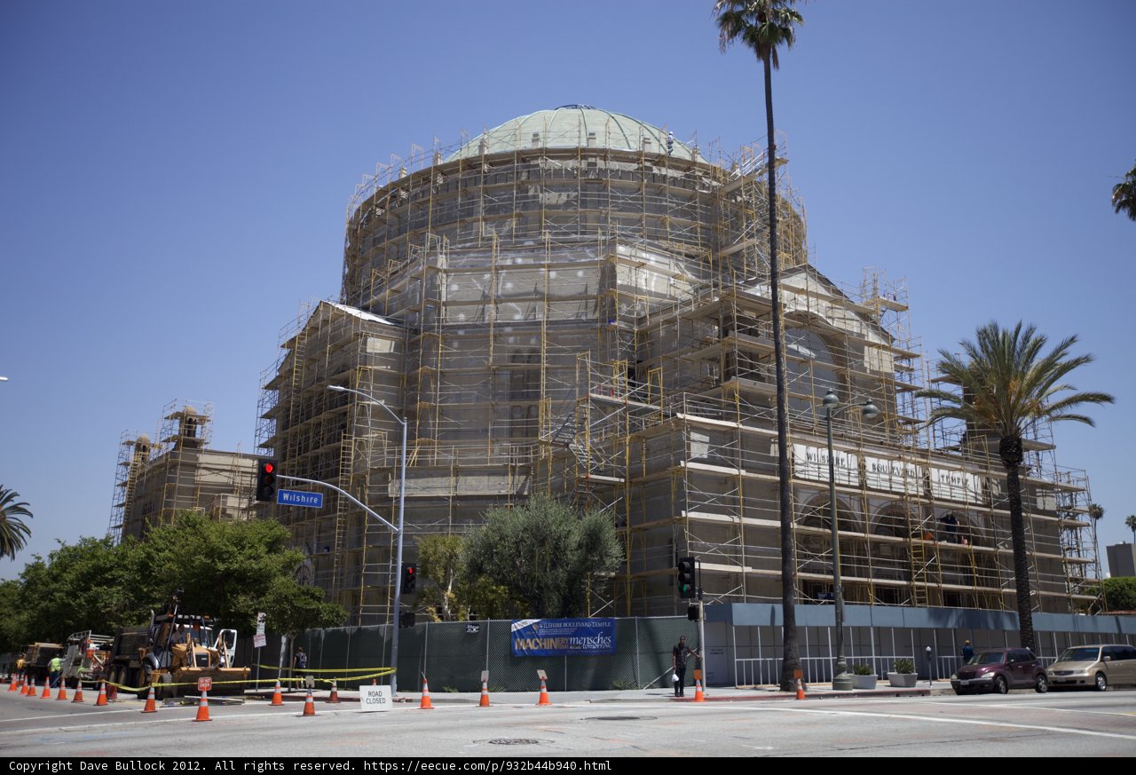 The Rise of the New Cathedral in the West