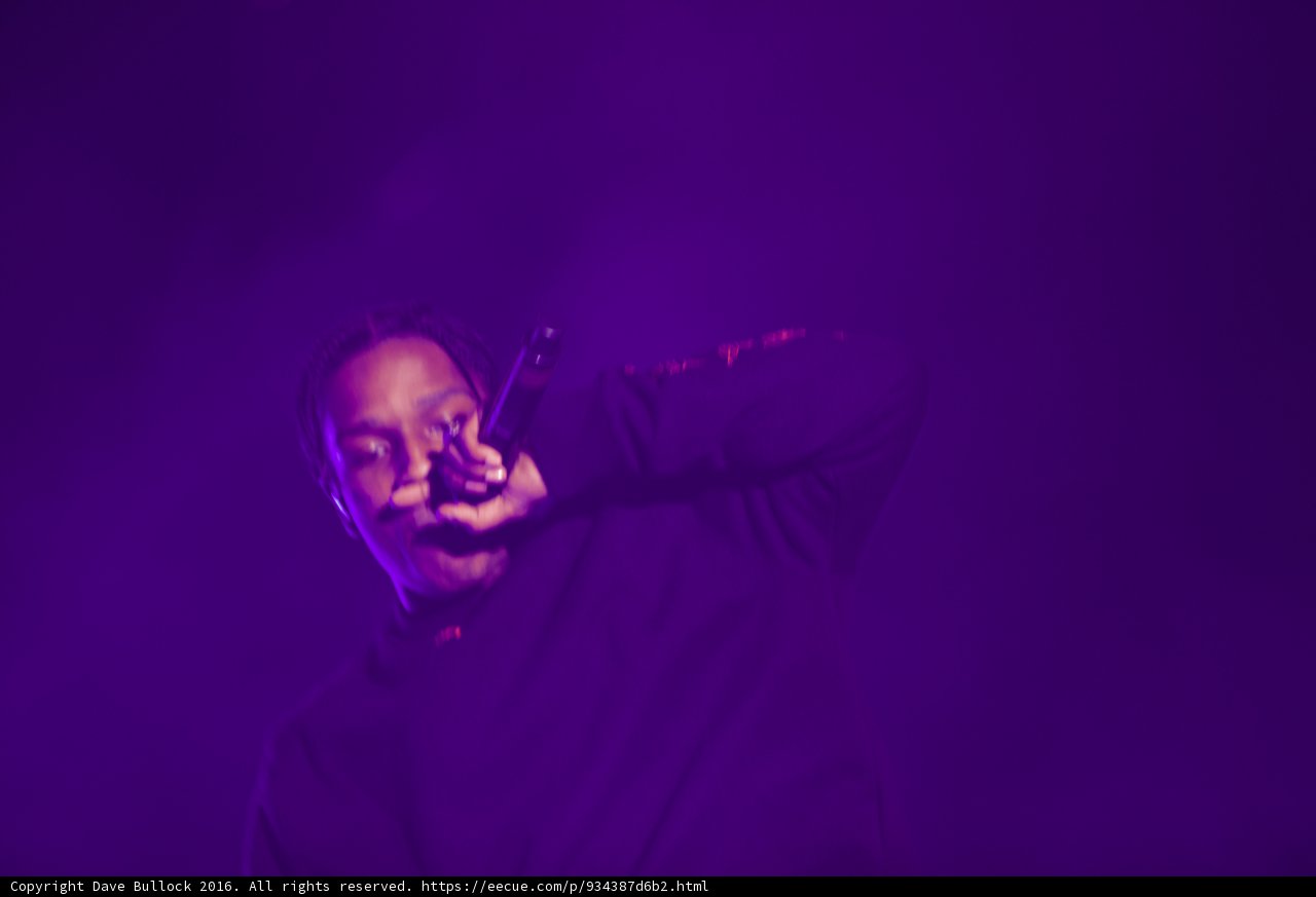 A$AP Rocky rocks the mic at Coachella