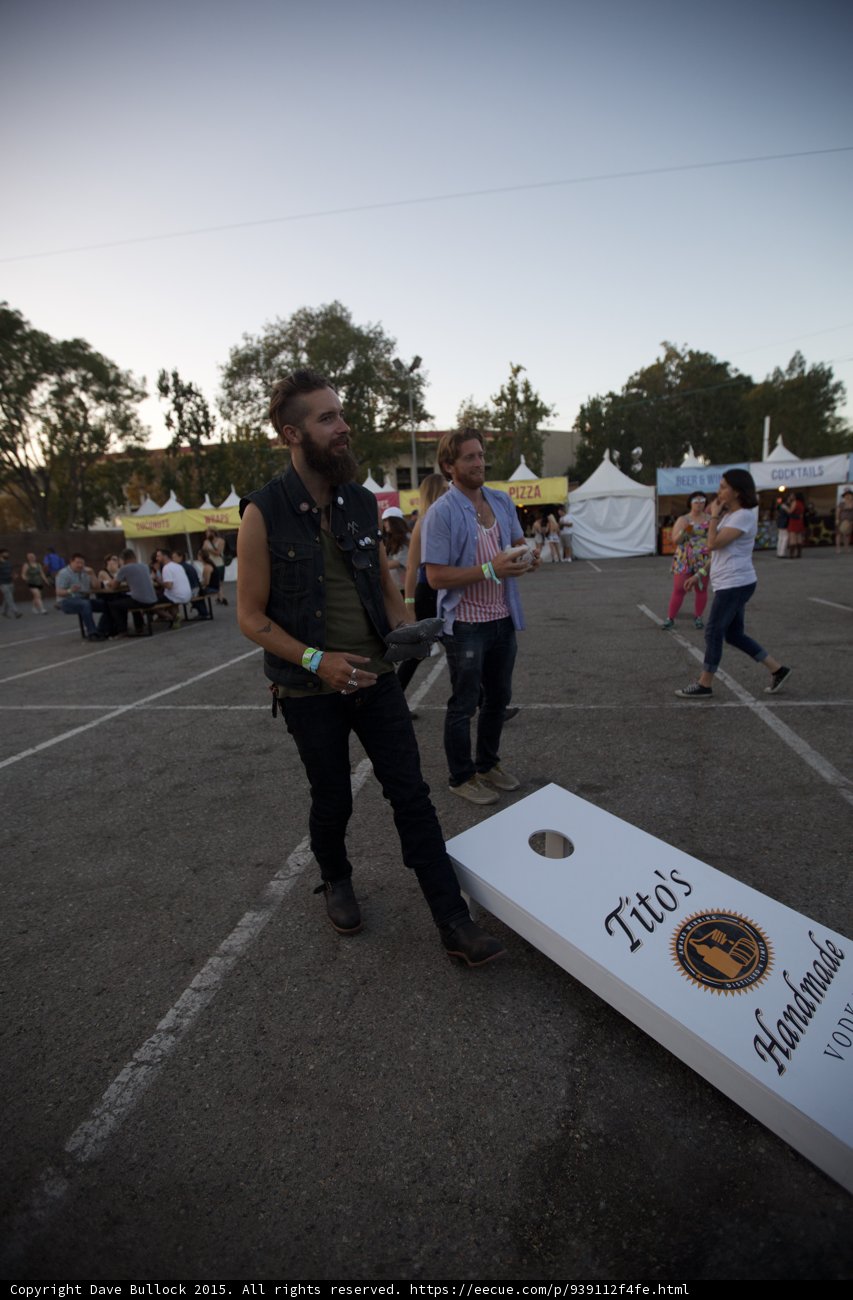 Cornhole Focus Shot