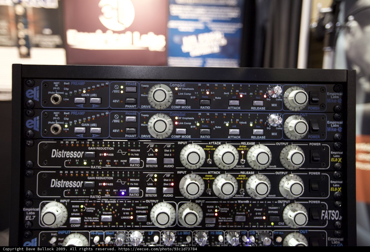 Audio Paradise Display