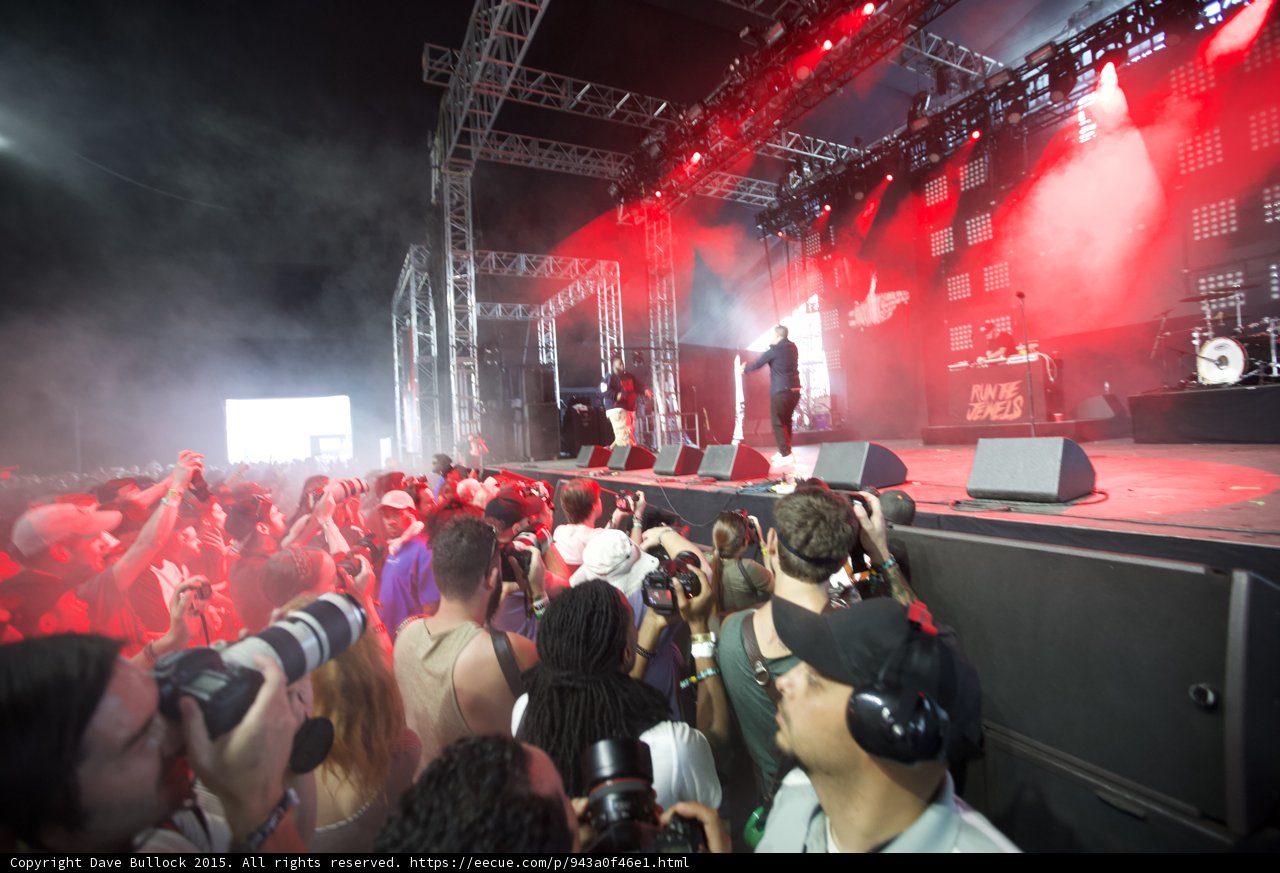Wide Stage Backlit