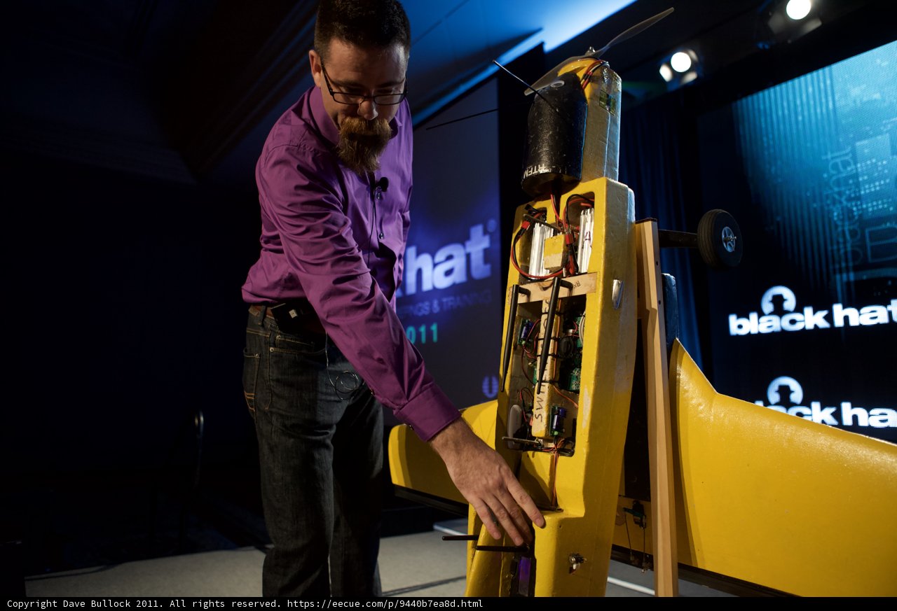Yellow Machine and a Man