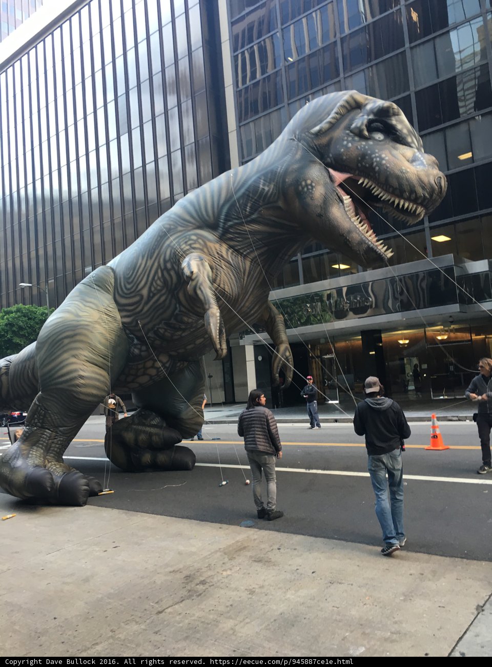 Jurassic Street Adventure
