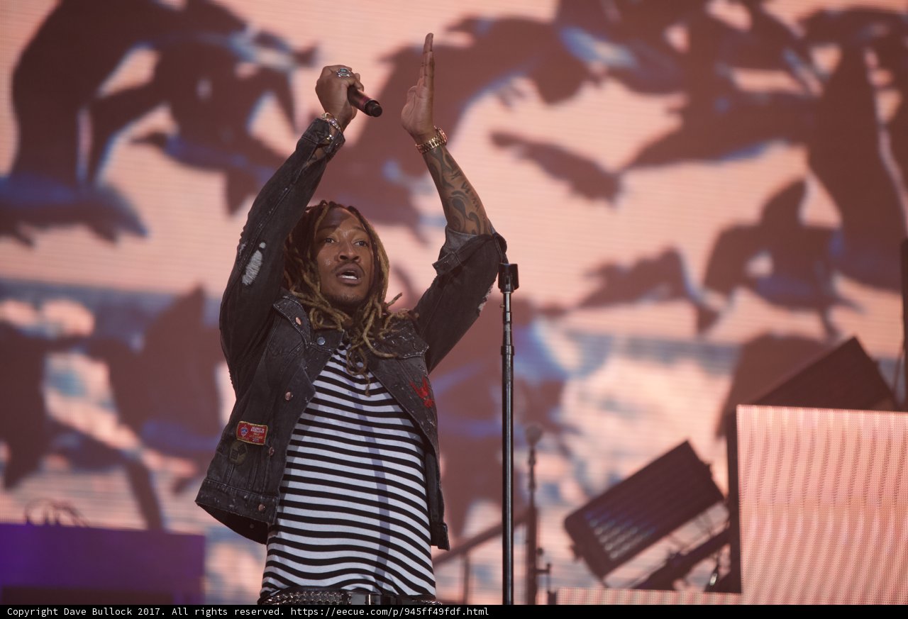Solo Performance at Coachella