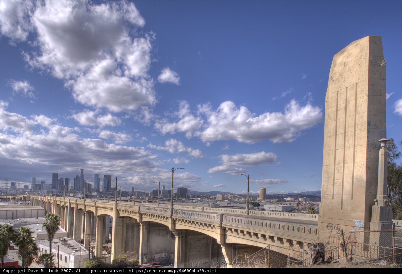 The Majestic Metropolis Bridge