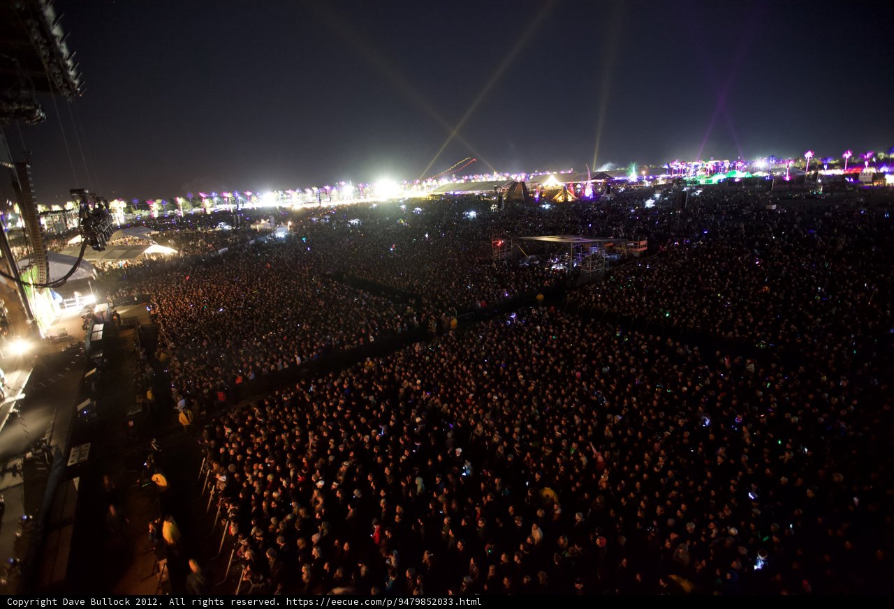 Nighttime Excitement at the Coachella 2012 Concert