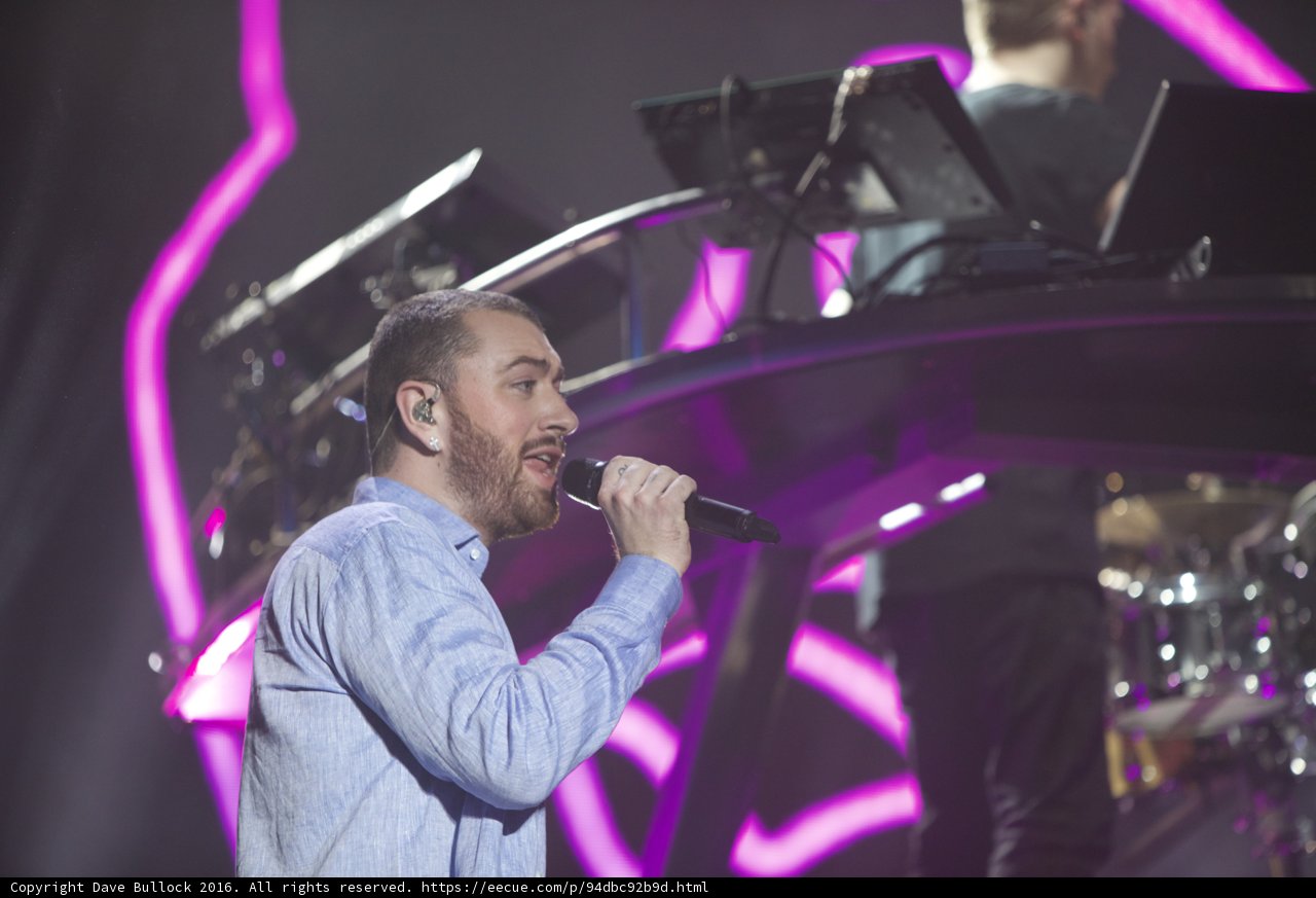 Sam Smith's Solo Performance Under the Spotlight