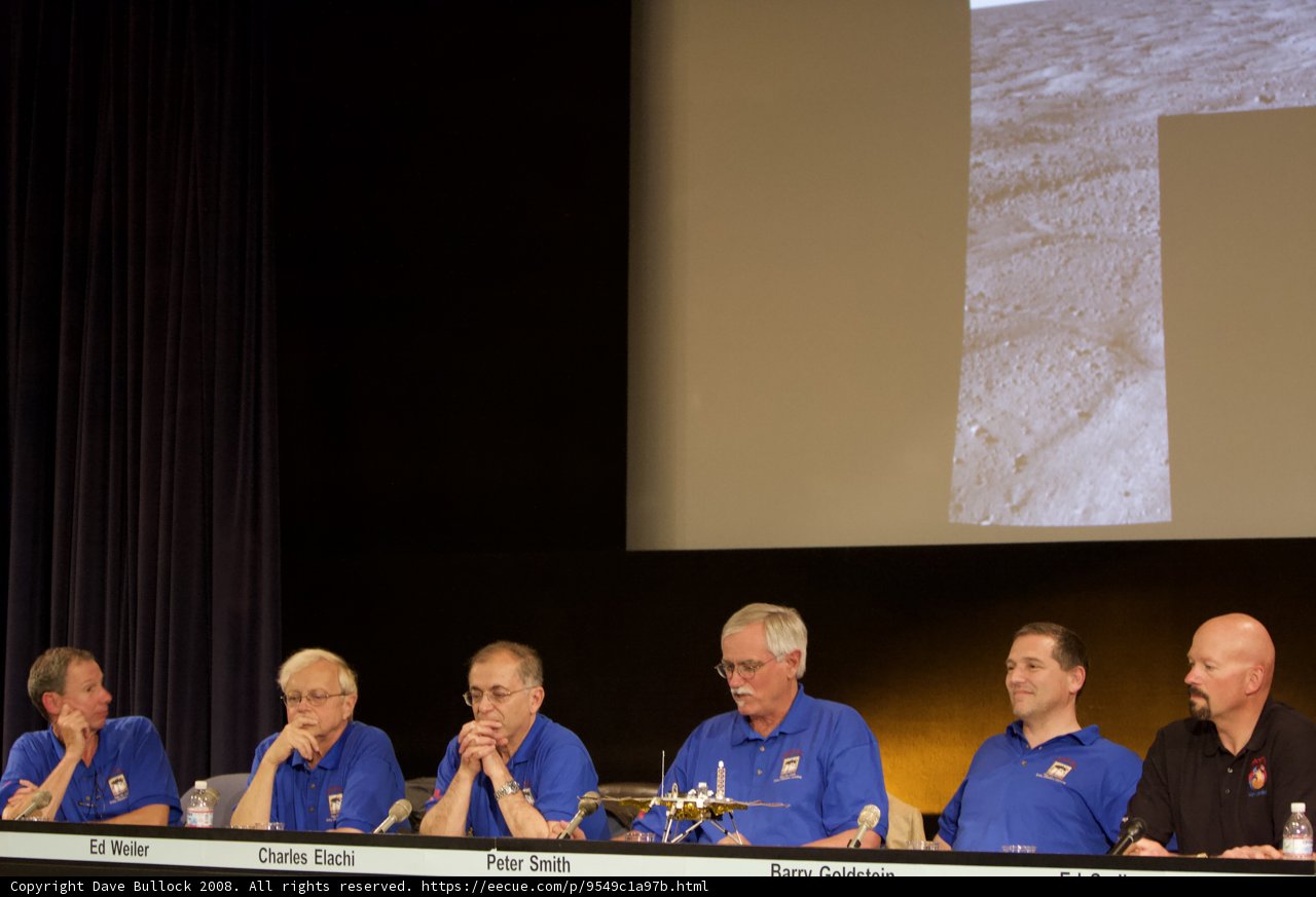 Phoenix Landing Press Conference with Charles Elachi