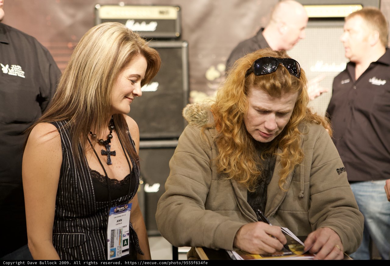 Dave Mustaine Signing Autographs for Fans at NAMM 2009