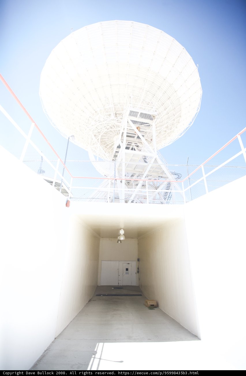 Radio Telescope at Goldstone Complex