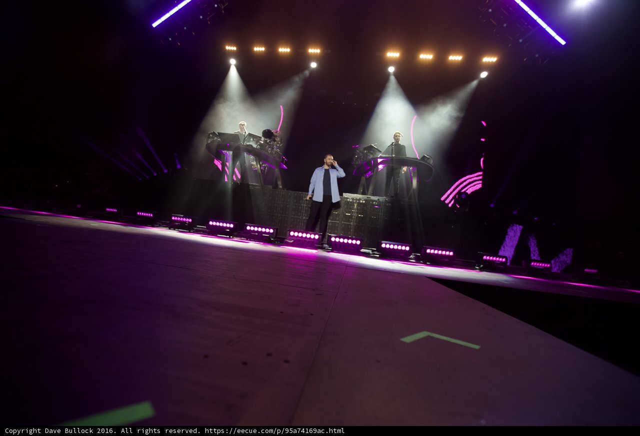 Purple Spotlights on Sam Smith