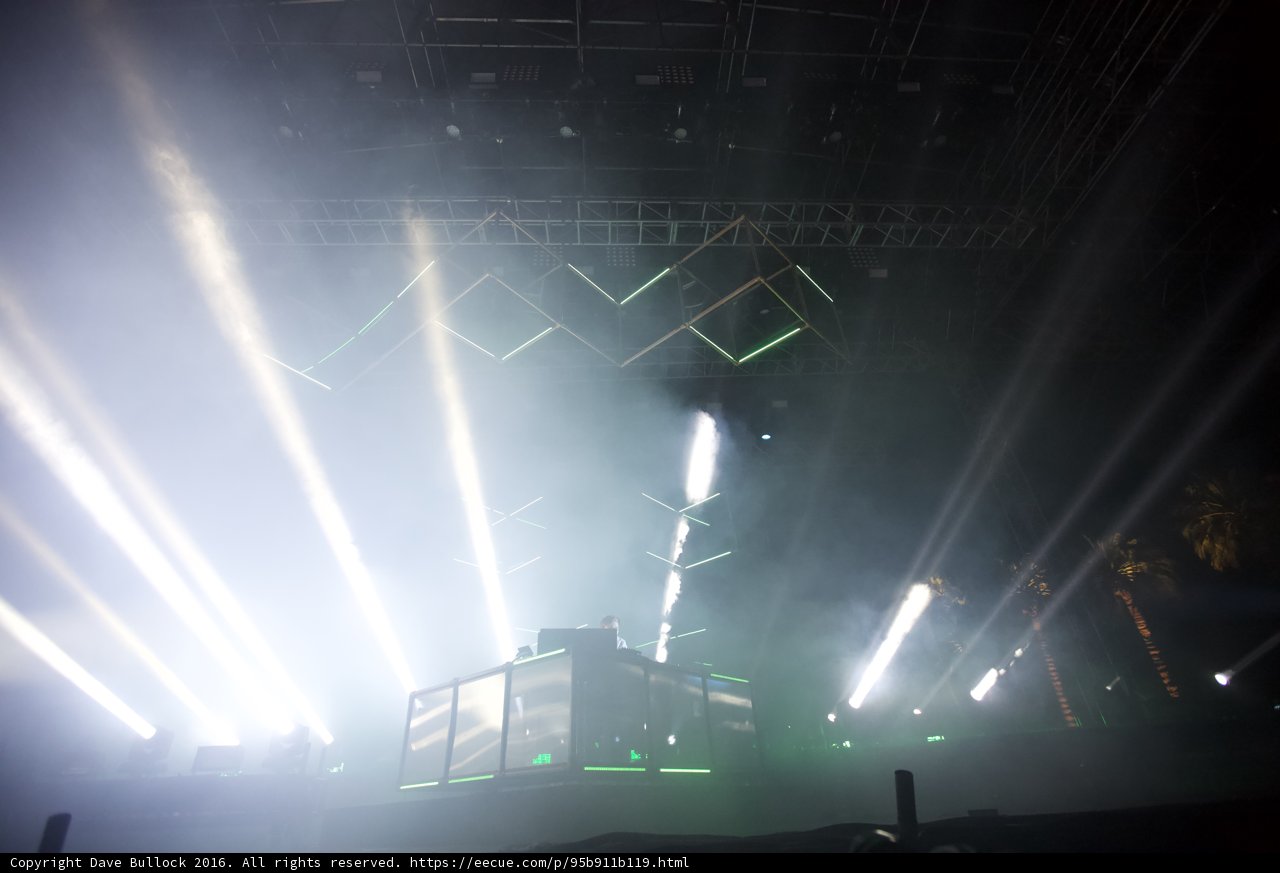 Illuminating the Crowd