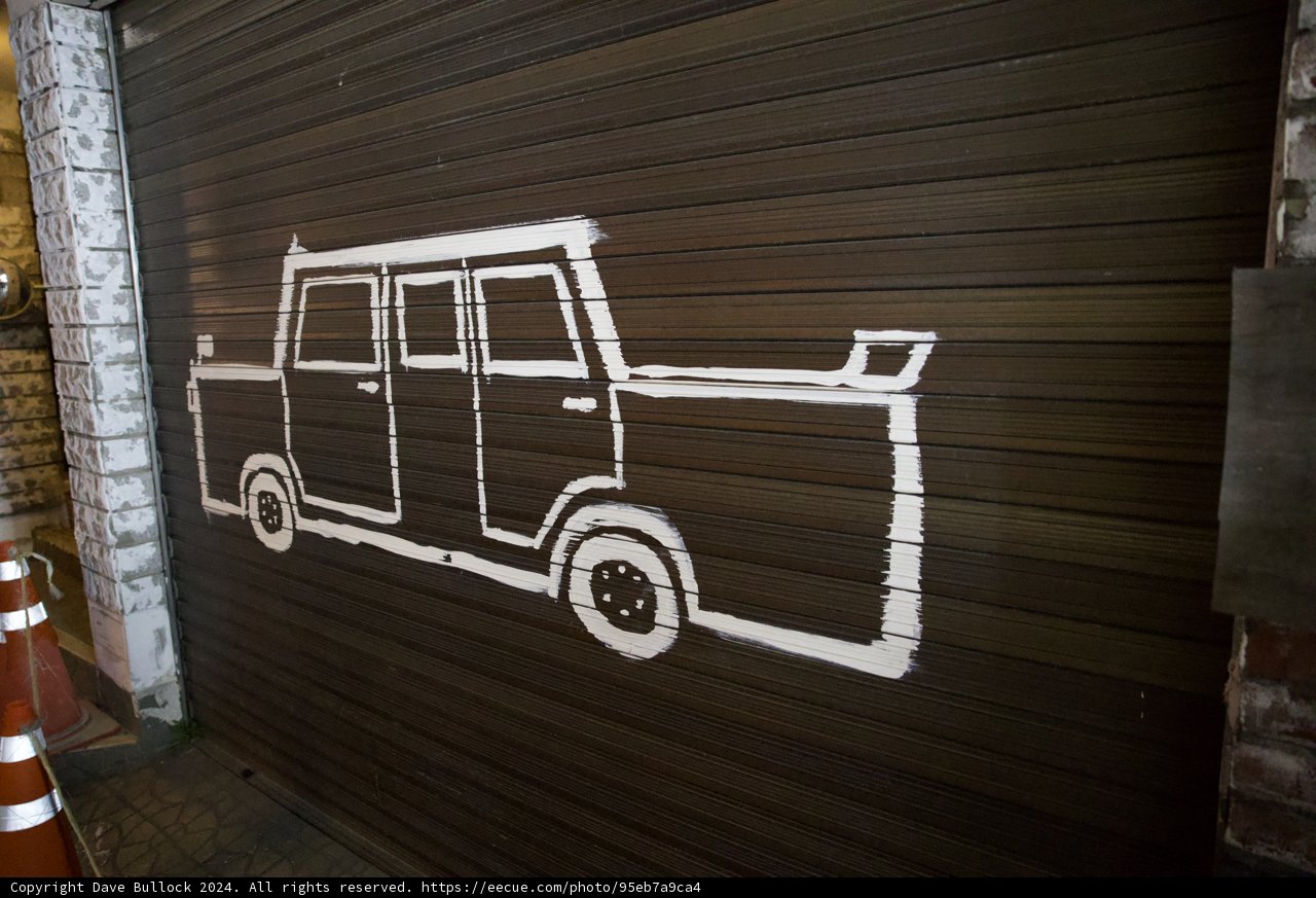 Artful Garage in Seoul: A White Truck Painting