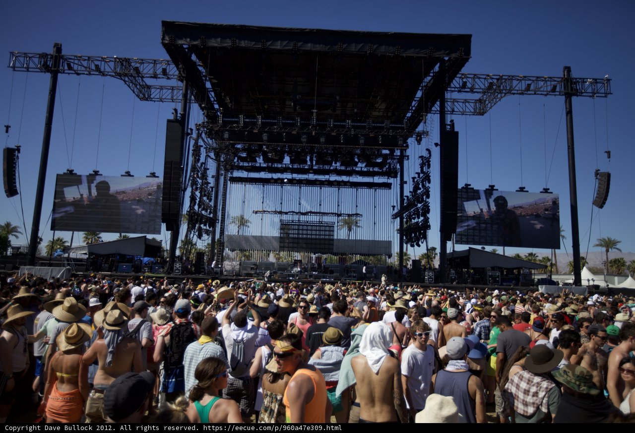 A Sea of Fans at Coachella 2012