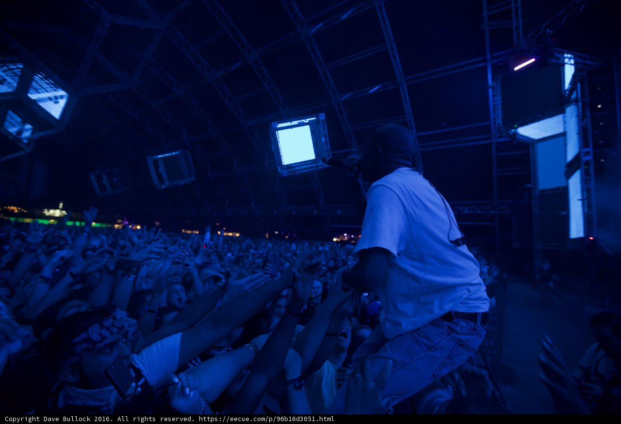 Rocking the Crowd