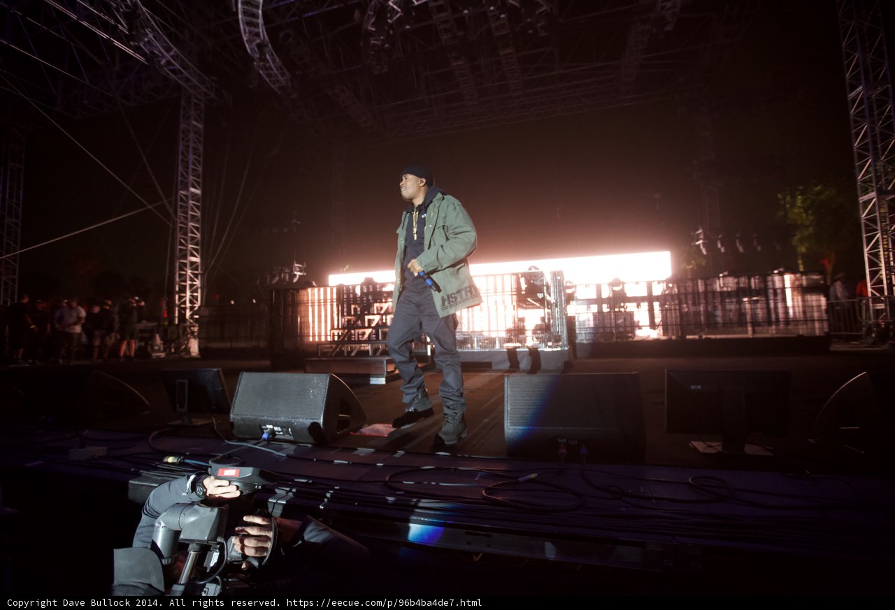 Nas Rocks the Coachella Stage