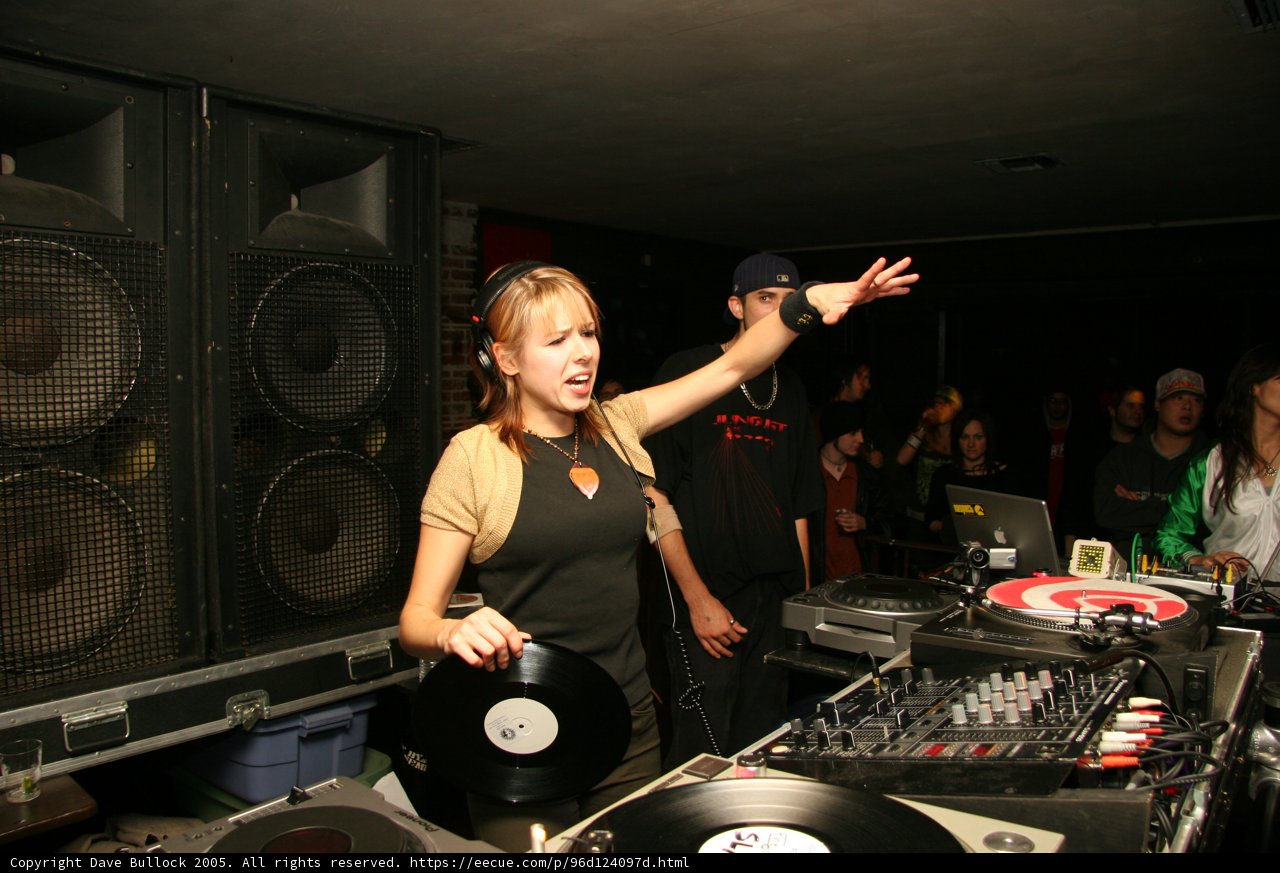 DJ Reid Speed Entertaining in a Nightclub