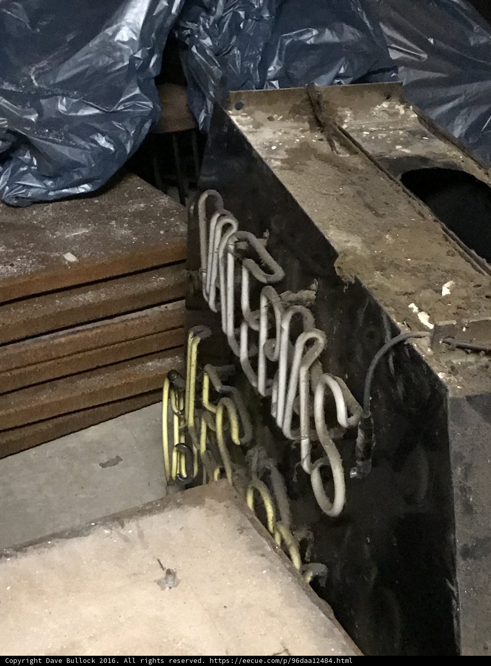 Wagner's Signage