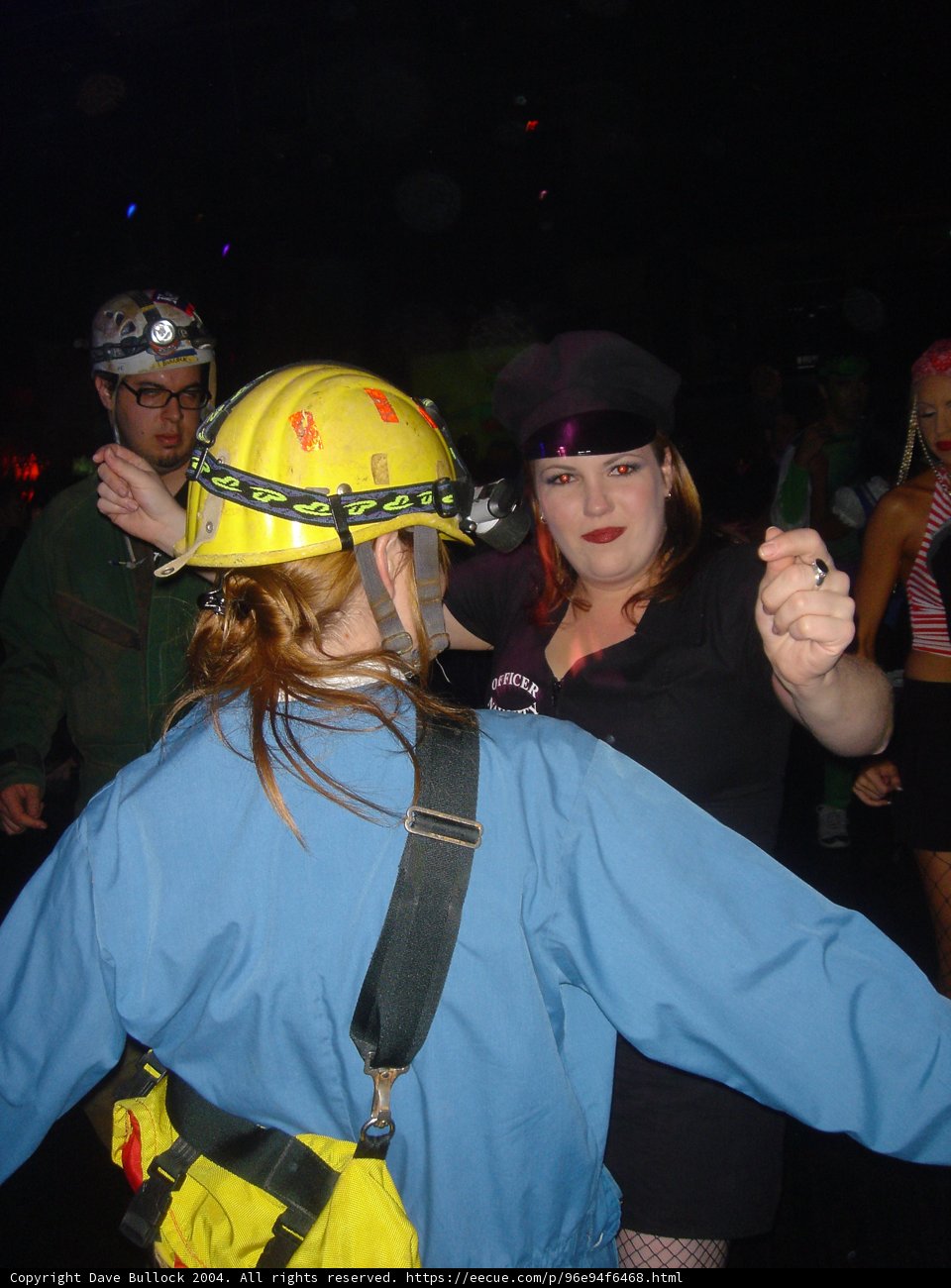 Yellow Hardhat: Protecting Heads on the Job