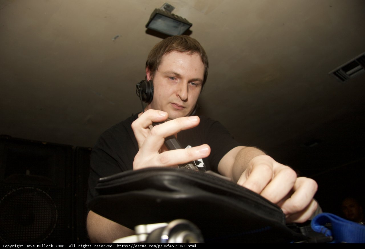 DJ Performance