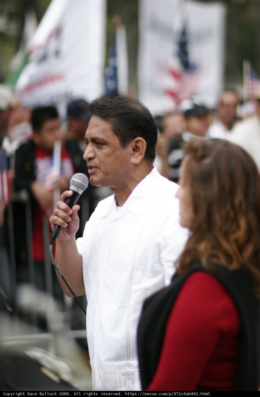 Gil Cedillo addresses student protesters