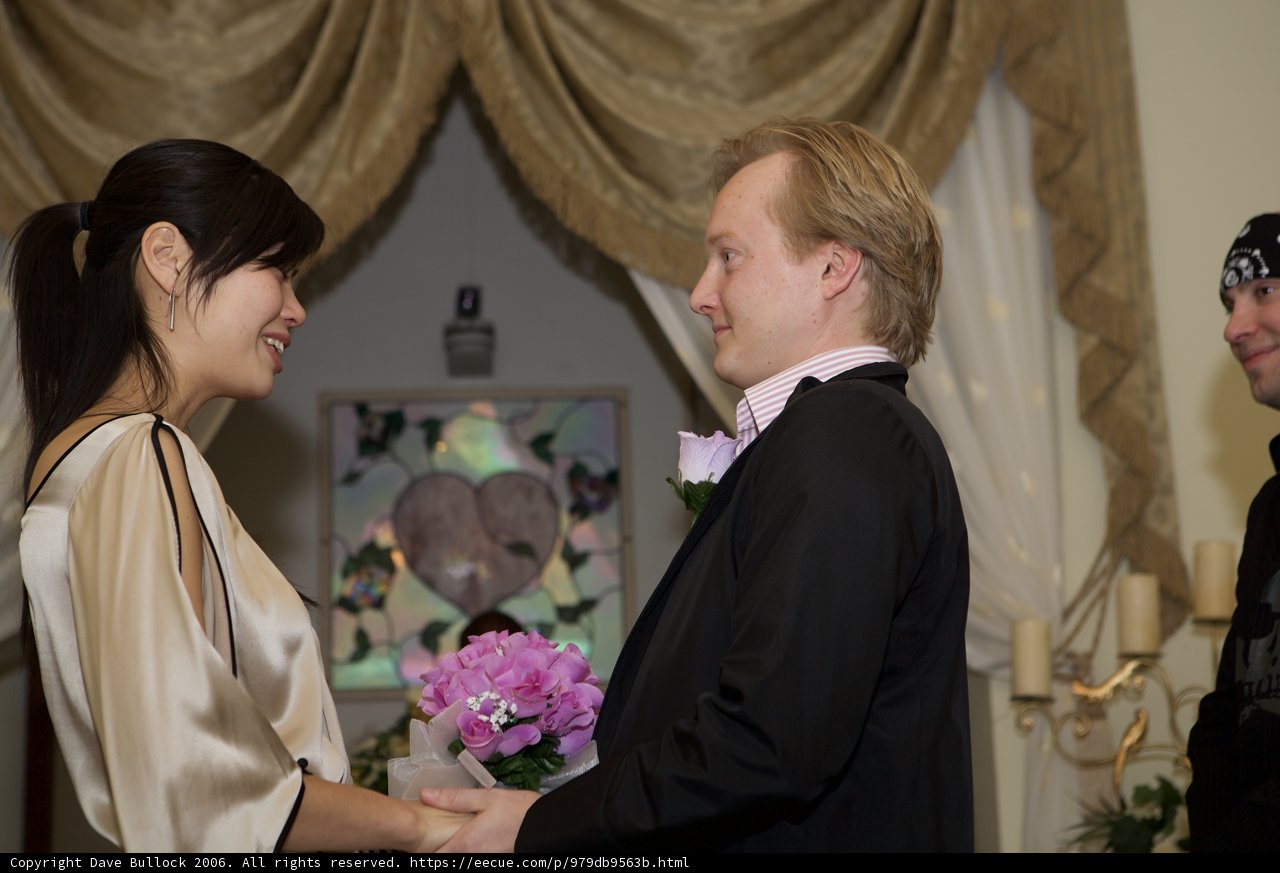 A Beautiful Wedding Flower Arrangement