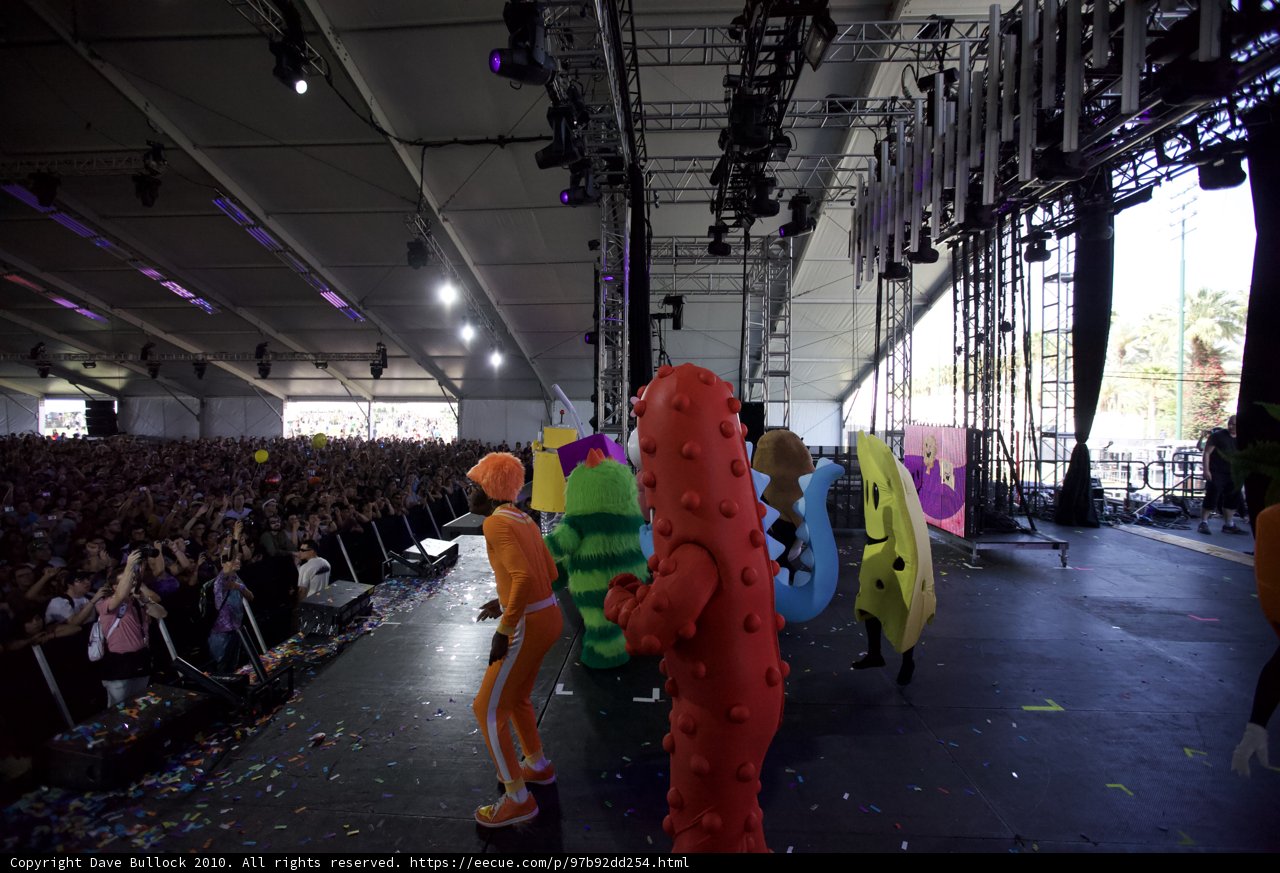 Veggie Squad Takes Over Coachella Crowd