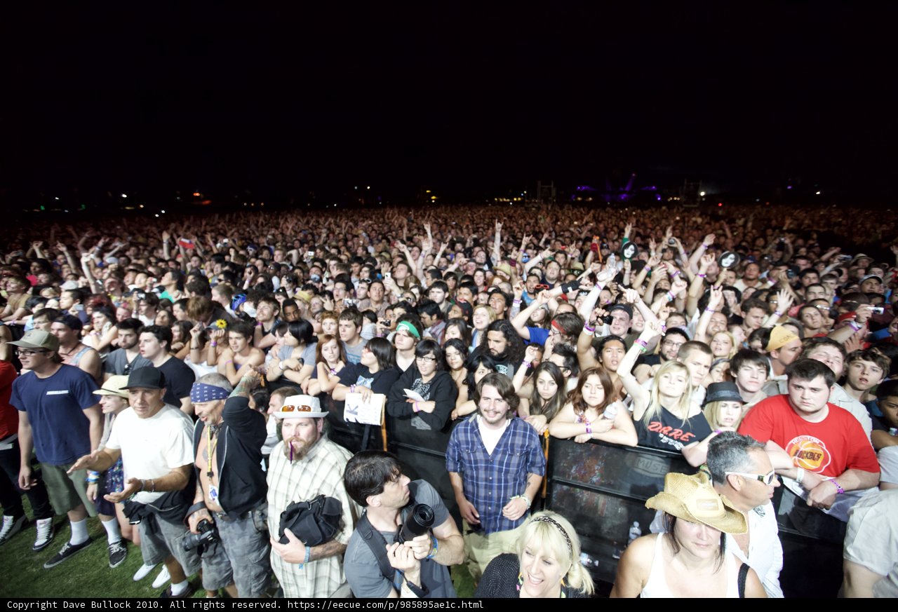 Coachella Crowd Rocks Out Under the Night Sky