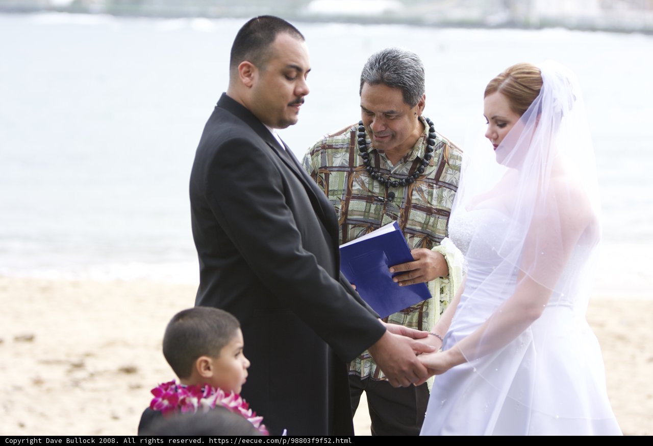 A Family Moment at the Beach Wedding
