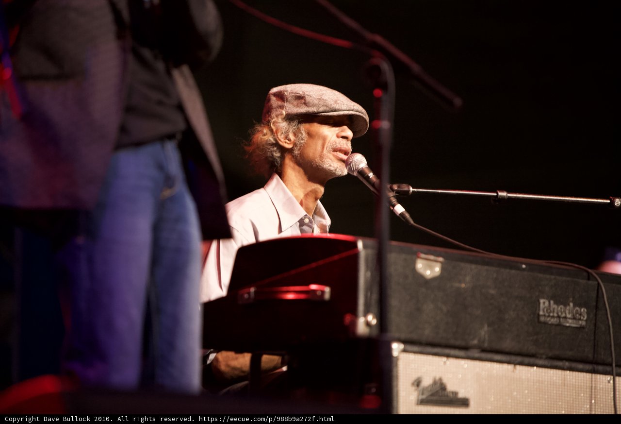Gil Scott-Heron: Keyboard Virtuoso