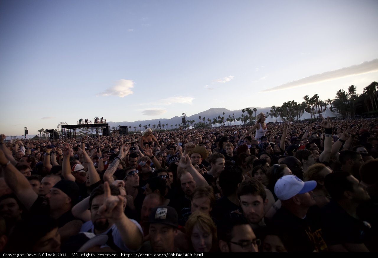 Hands in the Air!