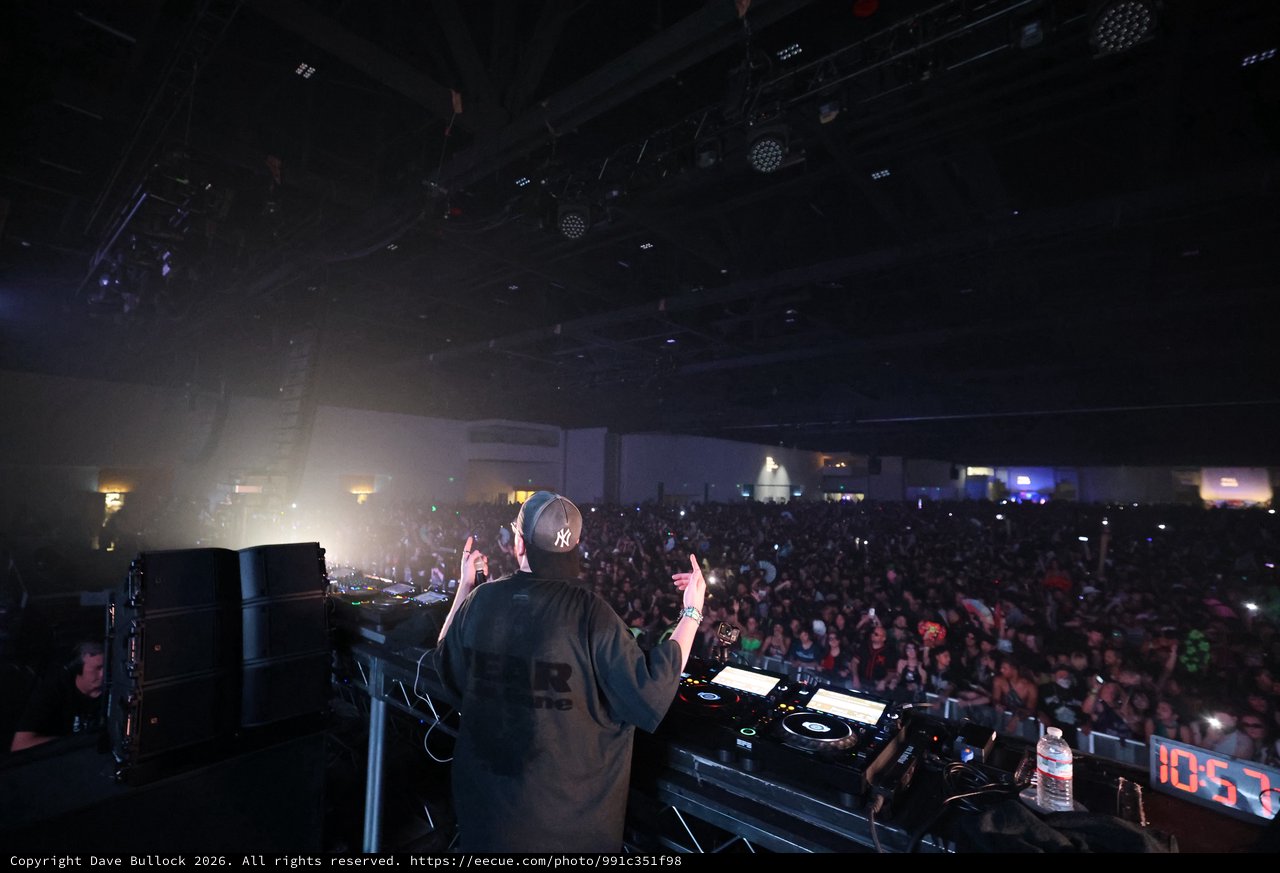 DJ Commands Massive Indoor Festival Crowd at Wobbleland