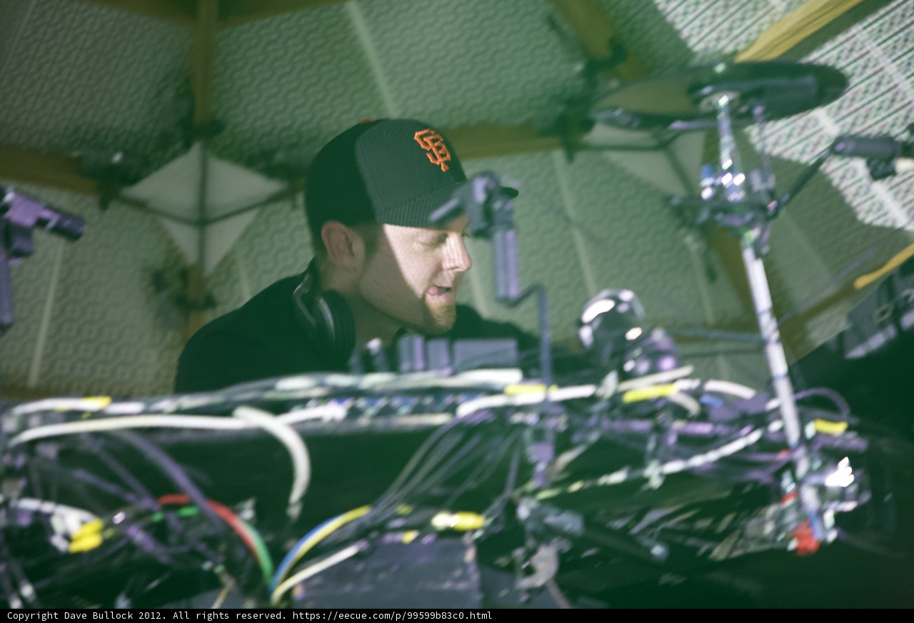 DJ Shadow Serenades the Crowd