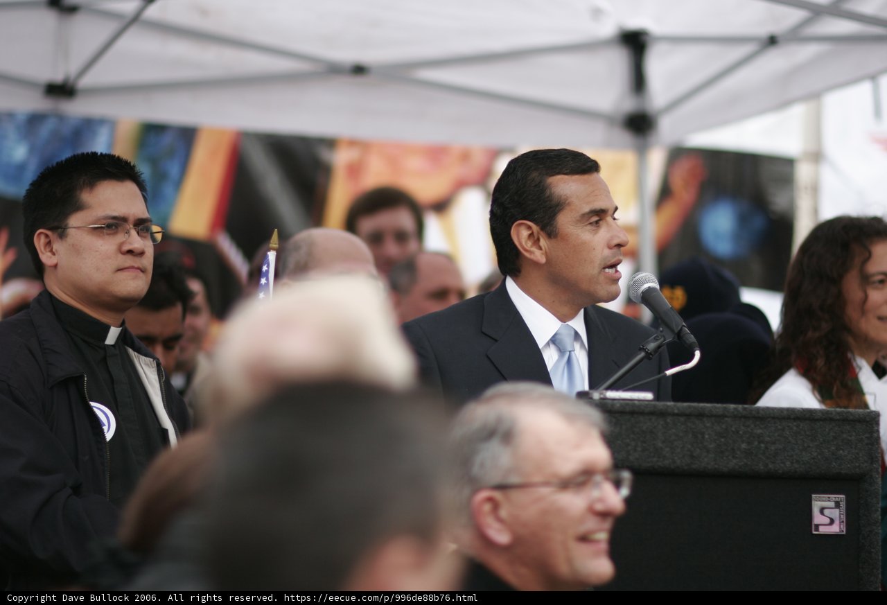 Antonio Villaraigosa Addresses the Crowd