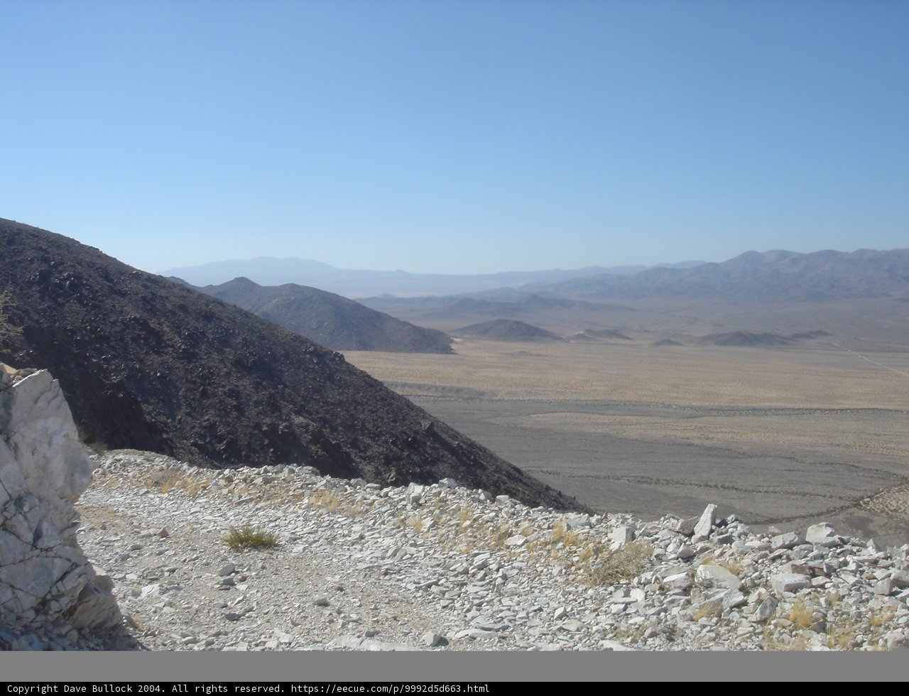 Majestic Mountain and Desert Scenery
