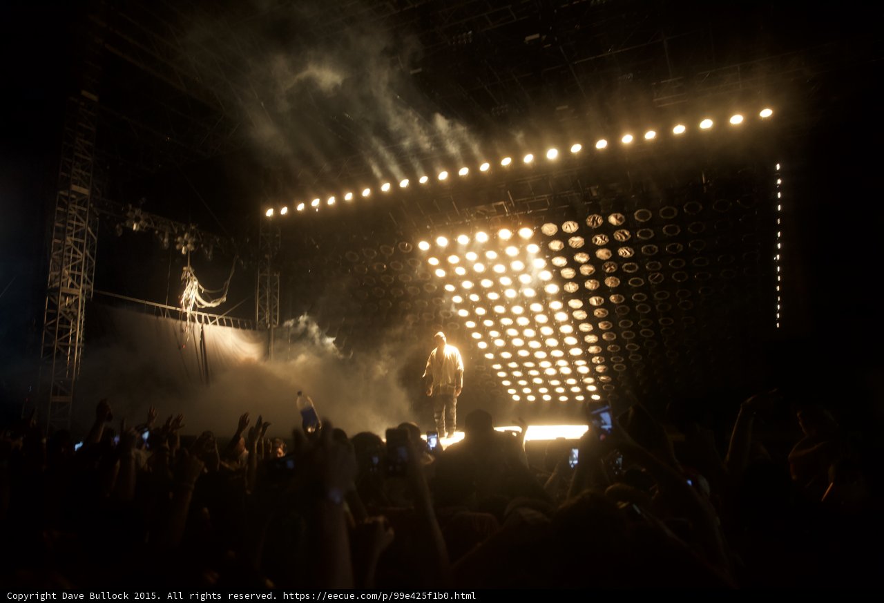 Kanye West Dramatic Fog Wide
