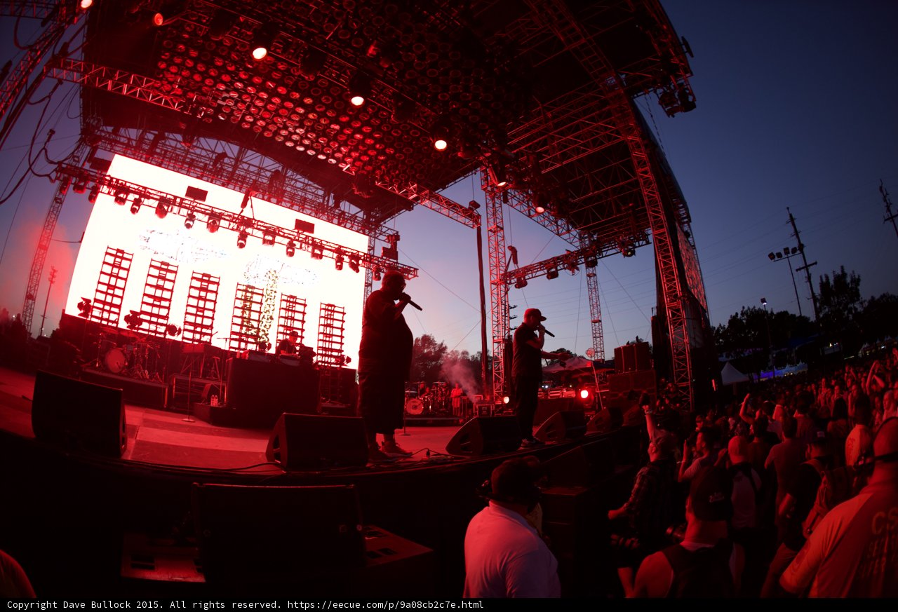 Side Stage Silhouettes