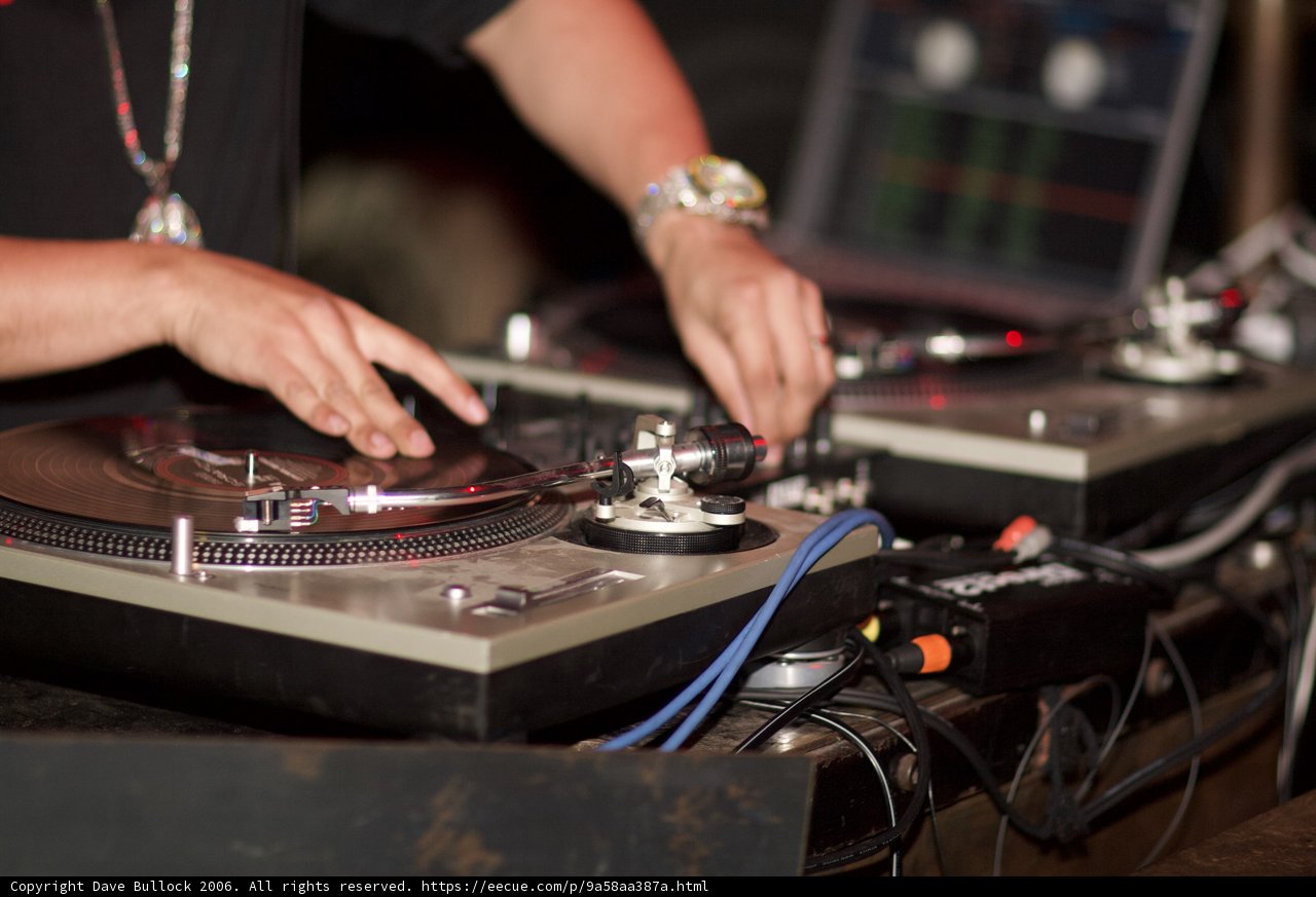 Spinning the beats