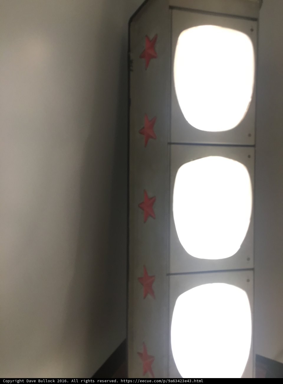 Modern Lighting Fixture