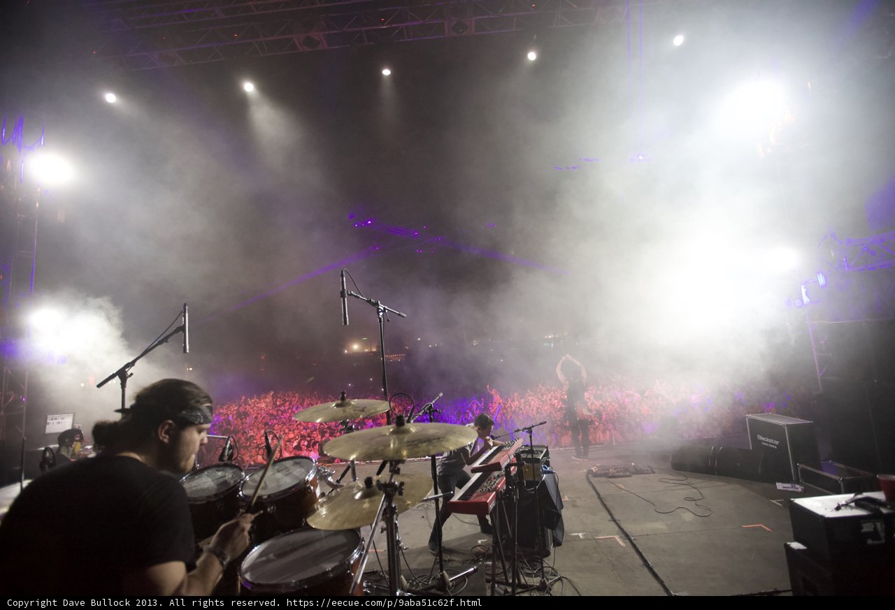 Smoke-filled Stage