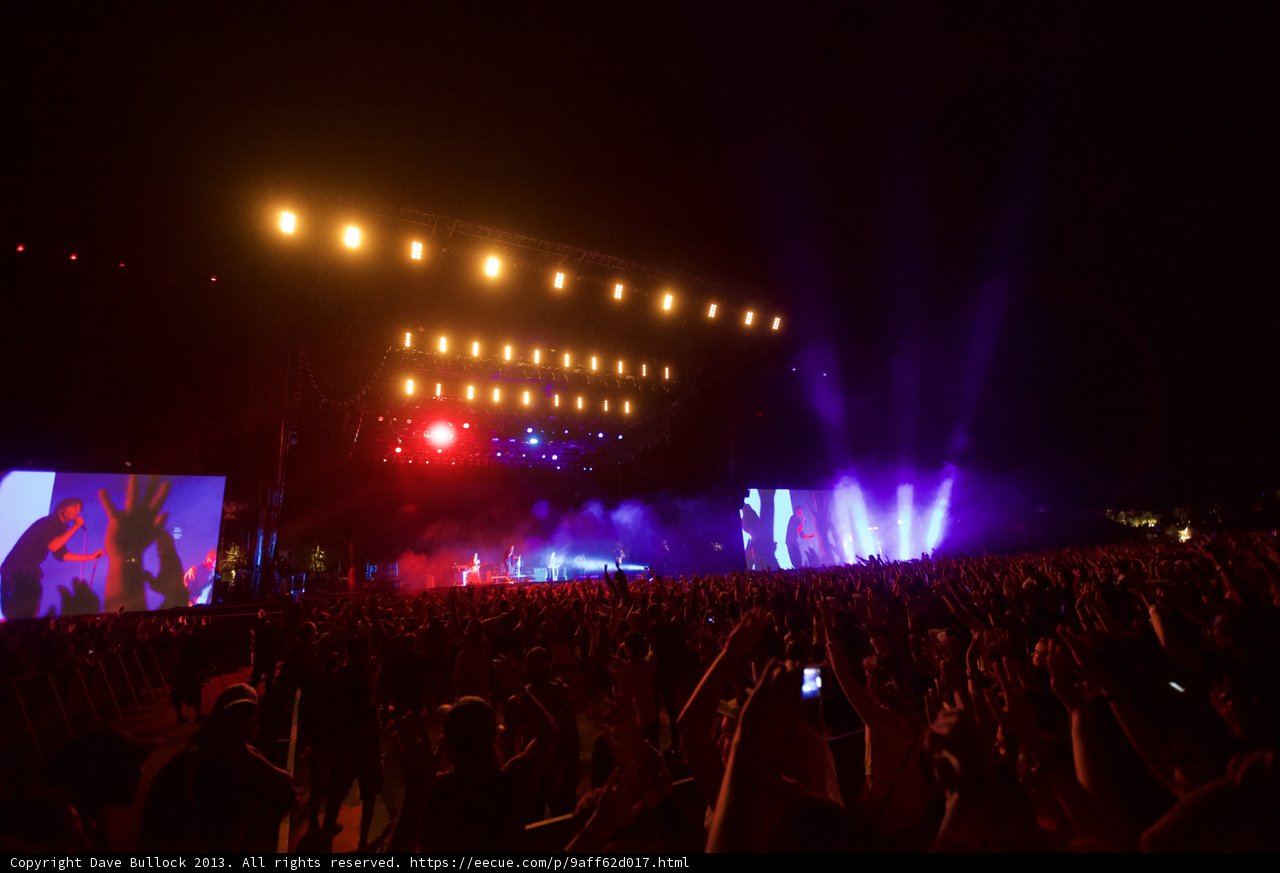 Hands Up for the Music