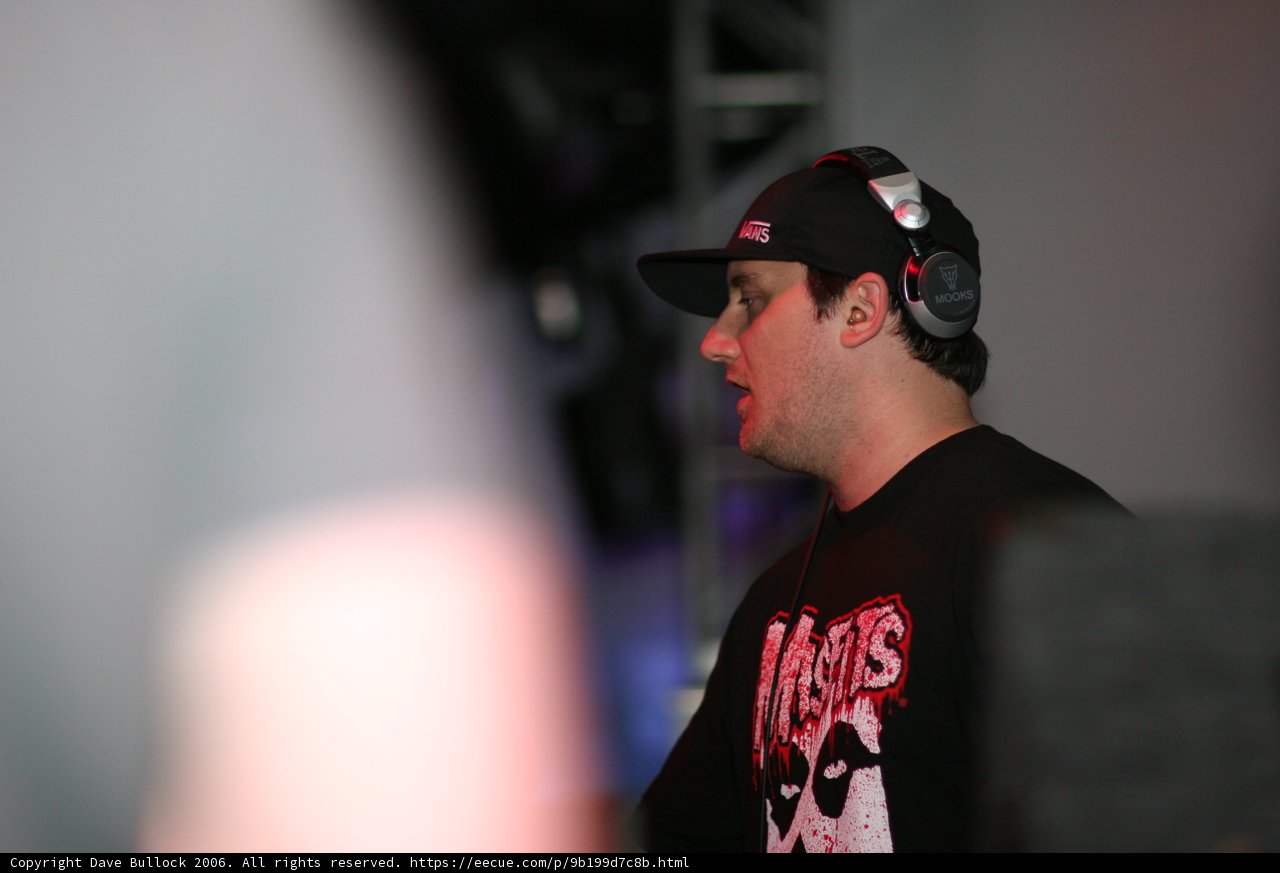 Black and Cap-tivating