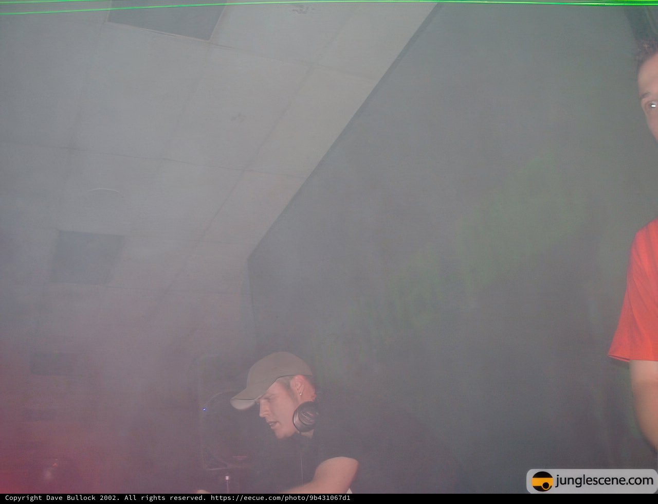 DJ in Red Steals the Night at Audiotistic 2002