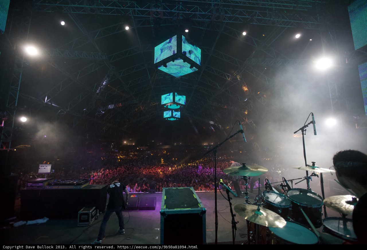 Electrifying concert performance