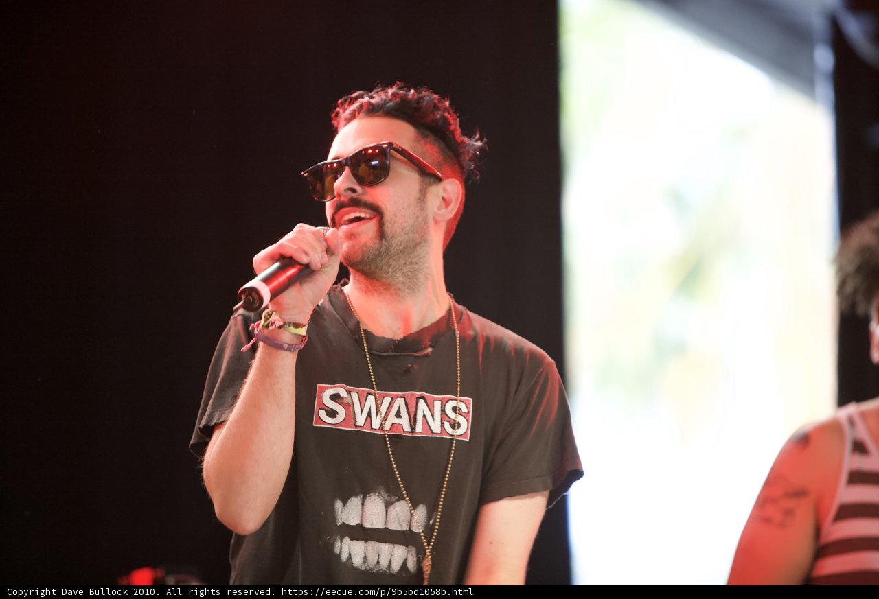 Sunglasses Serenade