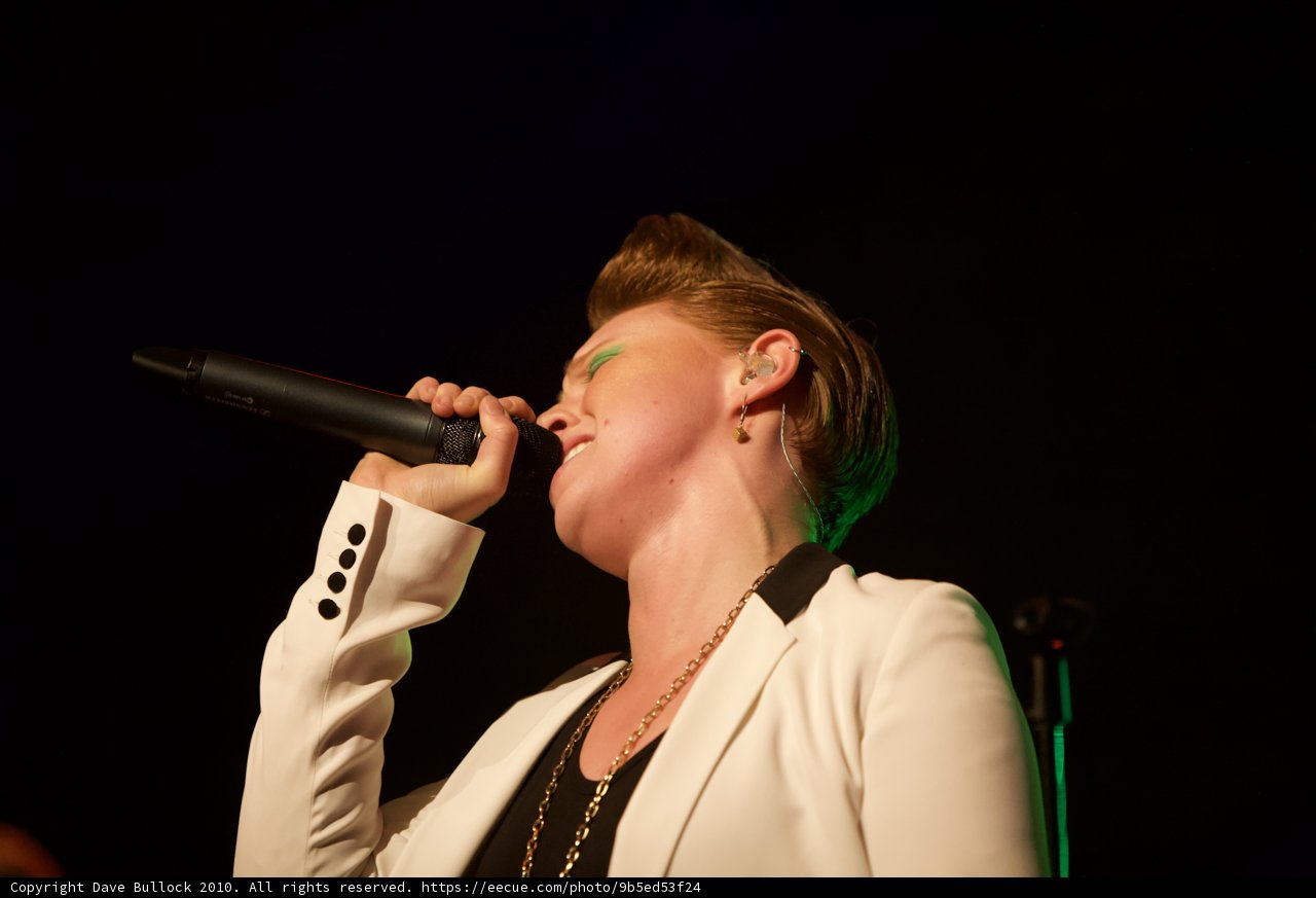 Captivating Performance at Coachella 2010