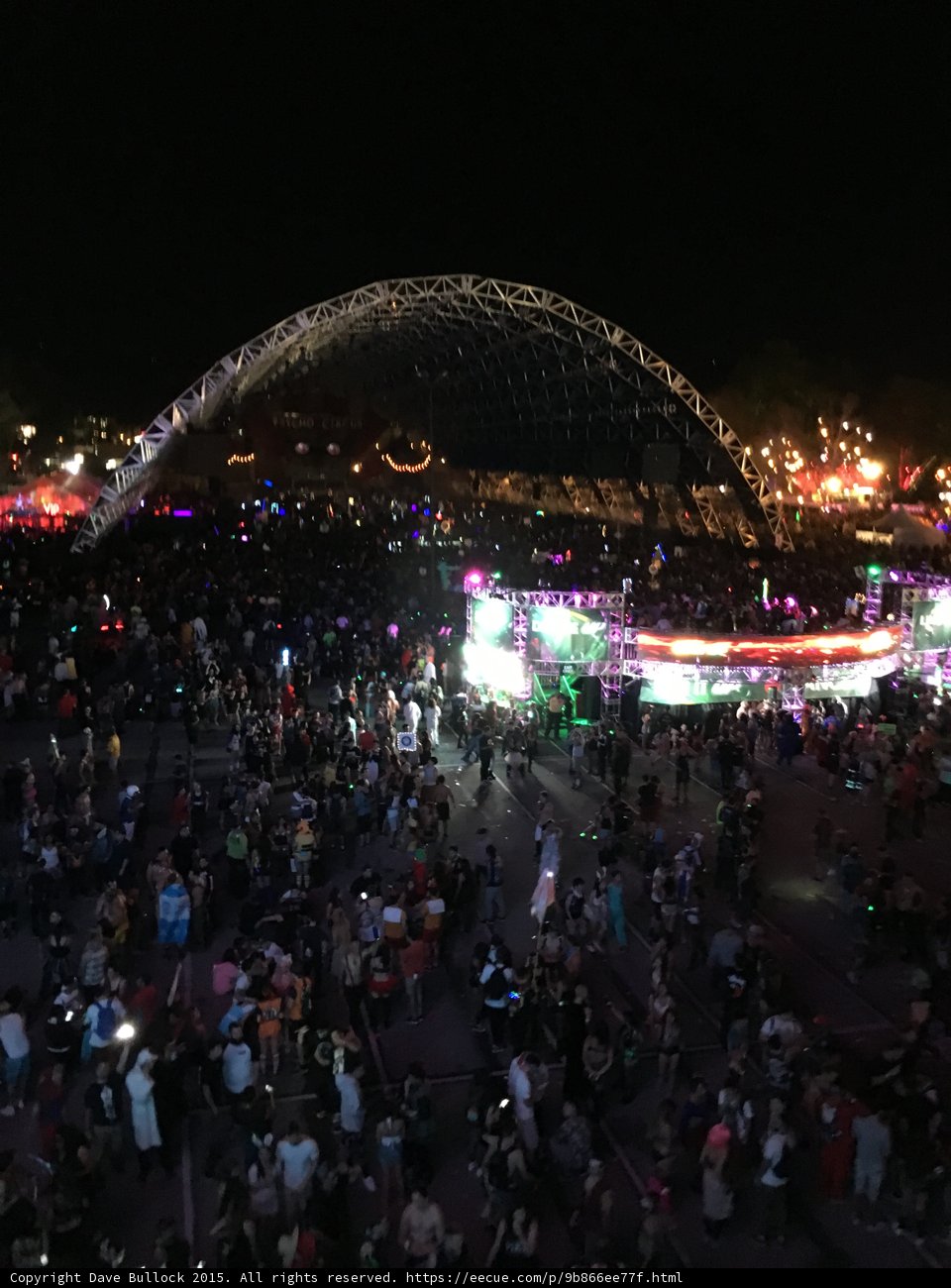 Metropolis Night Crowd