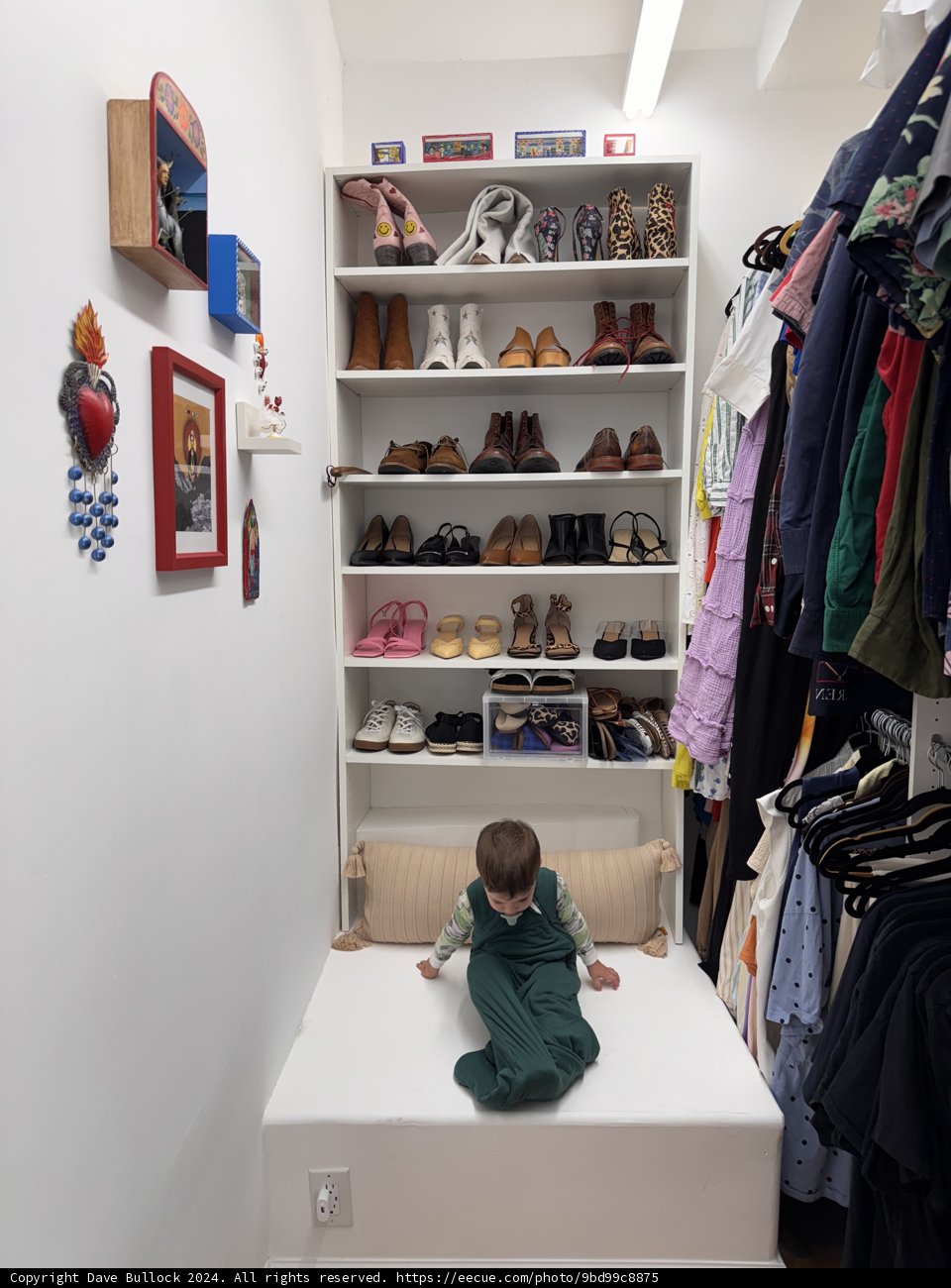 Tiny Explorer in a Shoe Wonderland