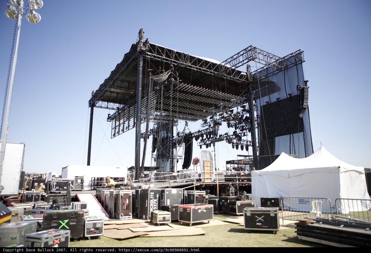 Coachella's Epic Stage Set-Up