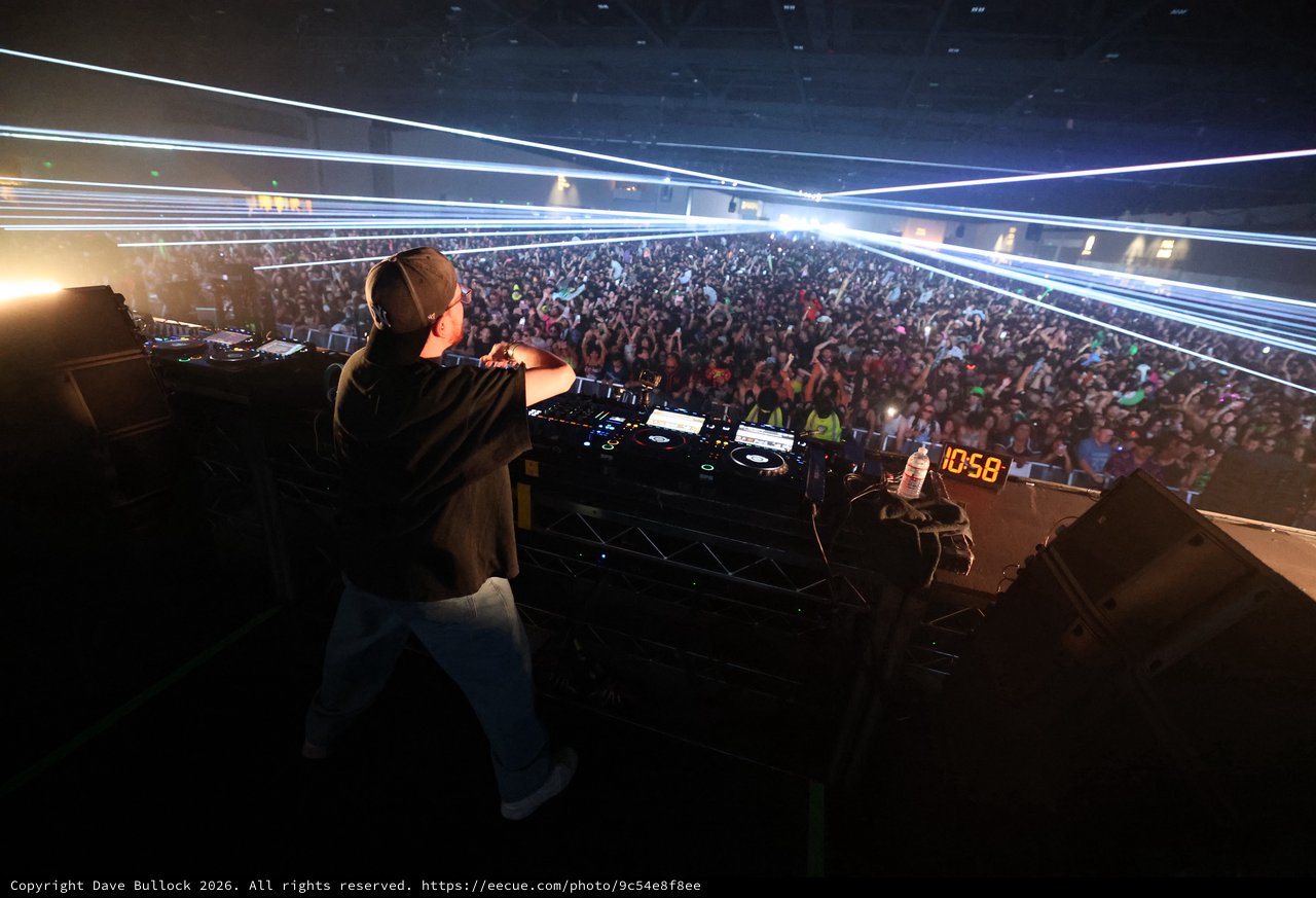 DJ Commands Massive Crowd at Wobbleland 2026